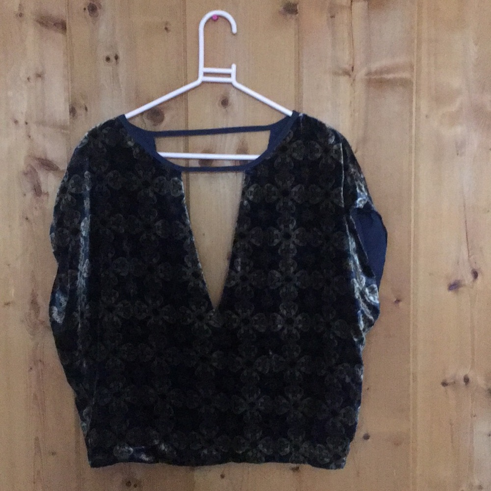 low neck and back velvet top